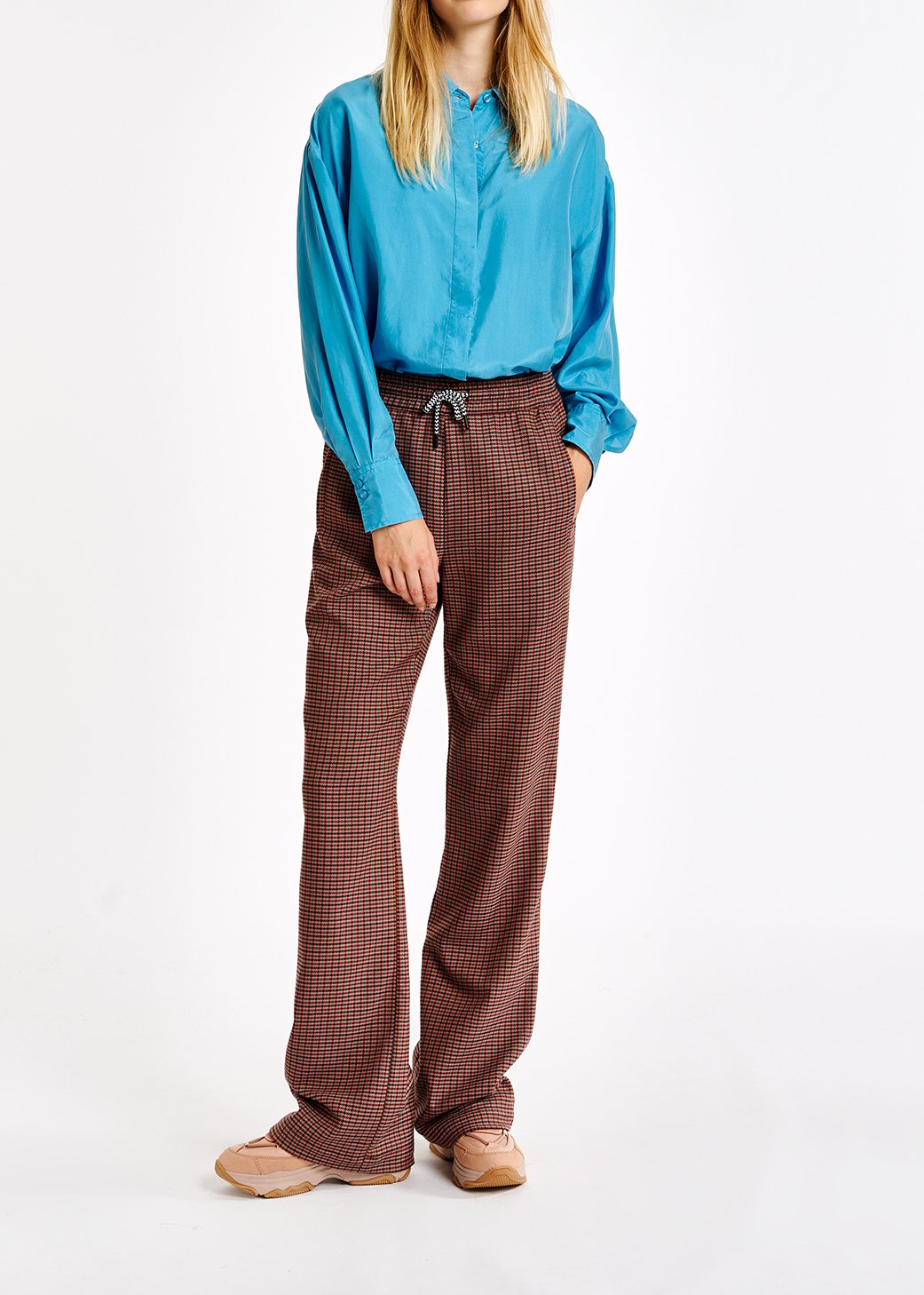 Pantalon brun en pied-de-poule RE—SSENTIEL seconde main photo 4