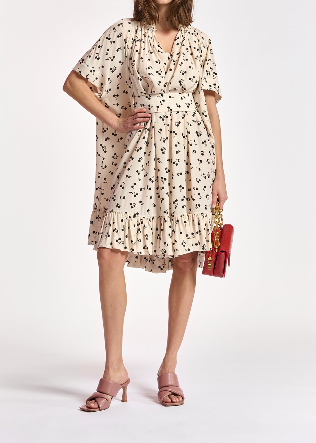 Robe blanc cassé oversize à  cerises RE—SSENTIEL seconde main photo 3