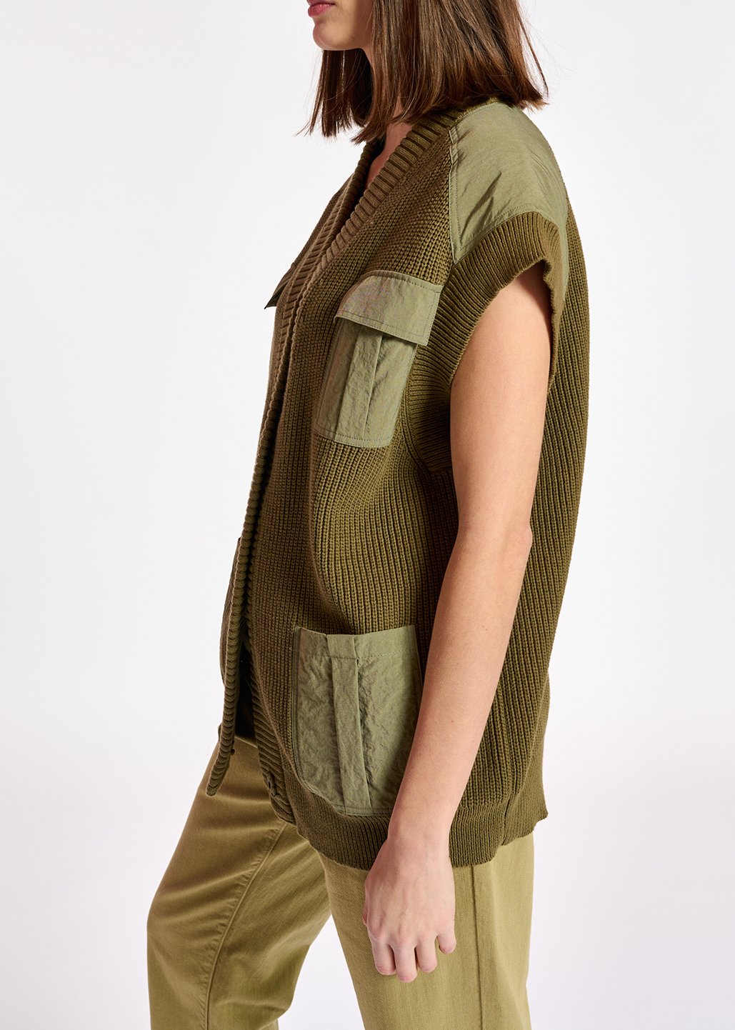 Khaki sleeveless utility-inspired cardigan RE—SSENTIEL second-hand photo 7