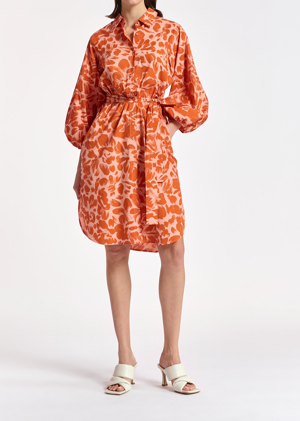 Mini-jurk met lichtroze en oranje bloemenprint RE—SSENTIEL tweedehands photo 3