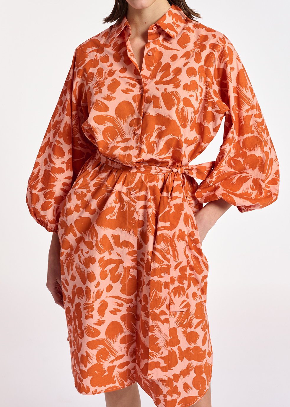 Mini-jurk met lichtroze en oranje bloemenprint RE—SSENTIEL tweedehands photo 4