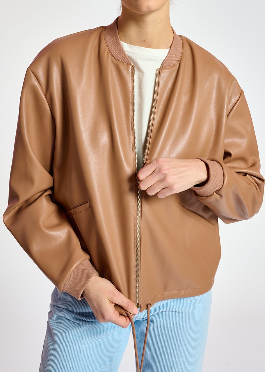 Blouson aviateur en faux cuir brun RE—SSENTIEL seconde main photo 3