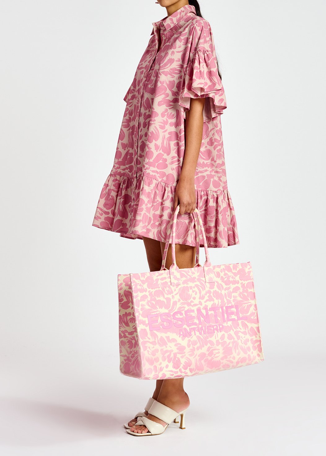 Mini robe trapèze à  fleurs rose clair et lilas RE—SSENTIEL seconde main photo 5