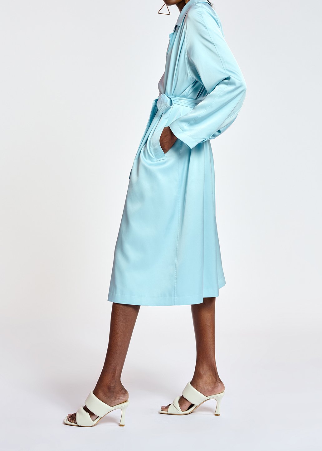 Robe imper bleu clair RE—SSENTIEL seconde main photo 8