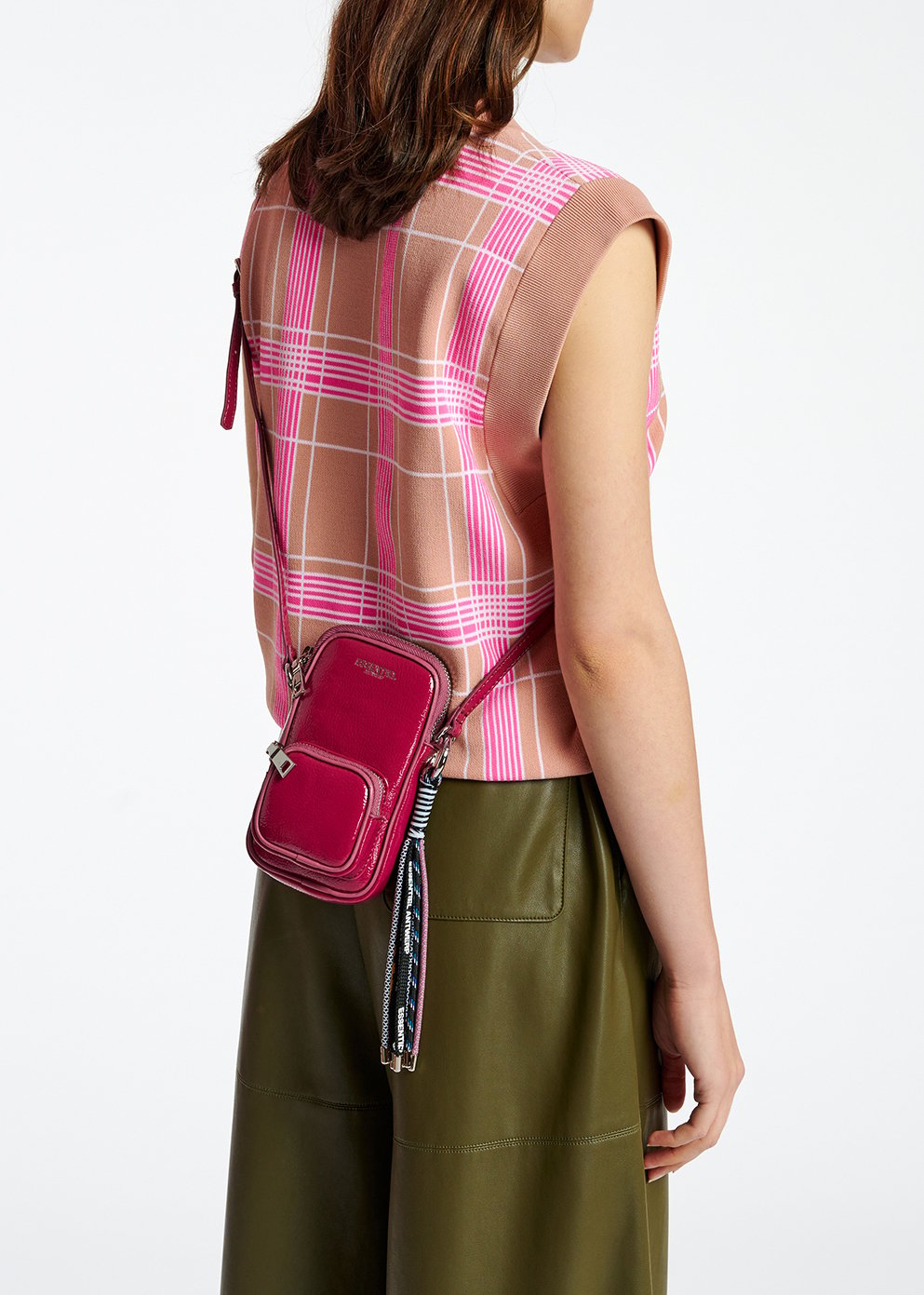 Vintage pink sleeveless knitted top with check motif RE—SSENTIEL second-hand photo 4