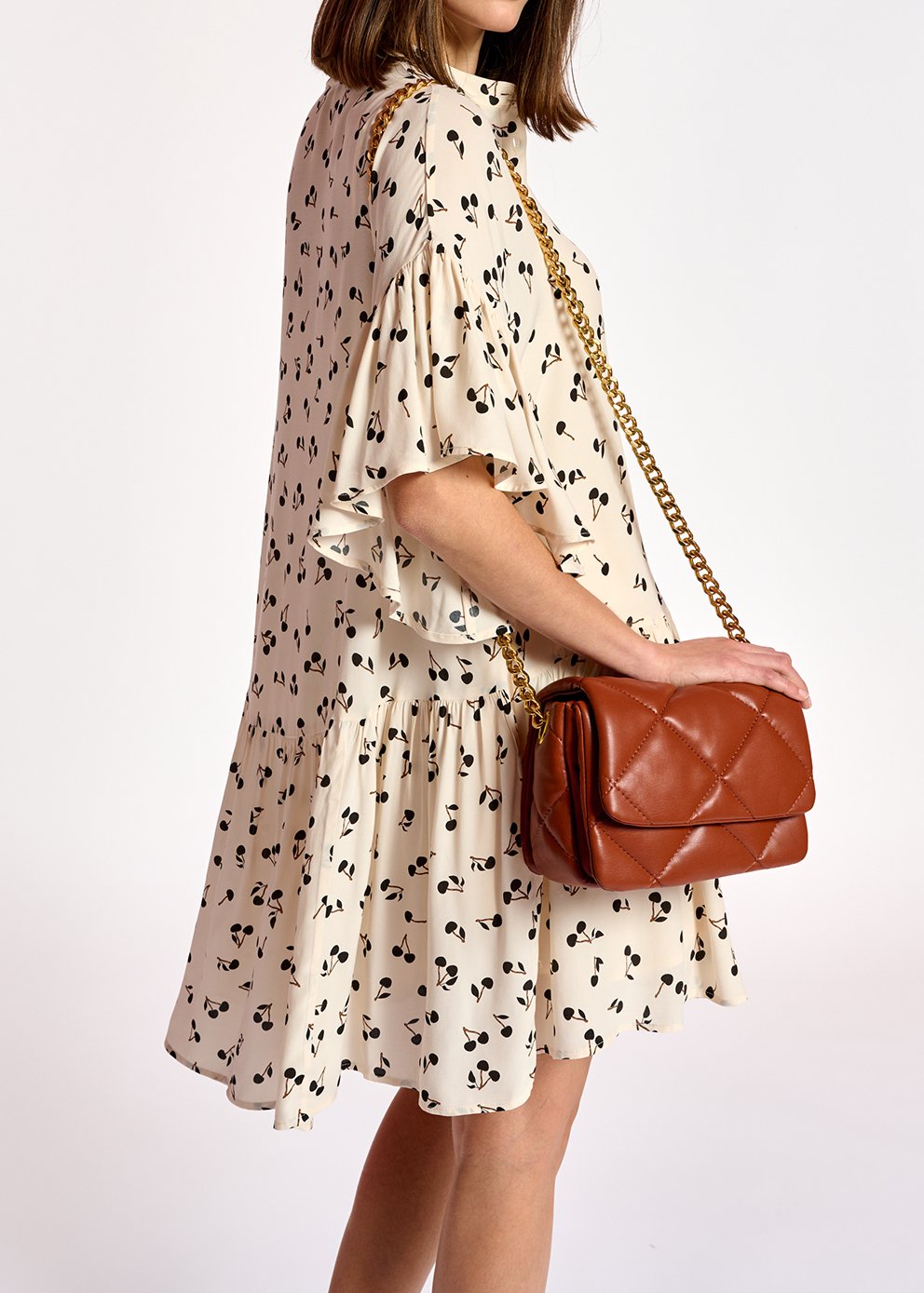 Gebroken witte mini-jurk met kersenprint RE—SSENTIEL tweedehands photo 7