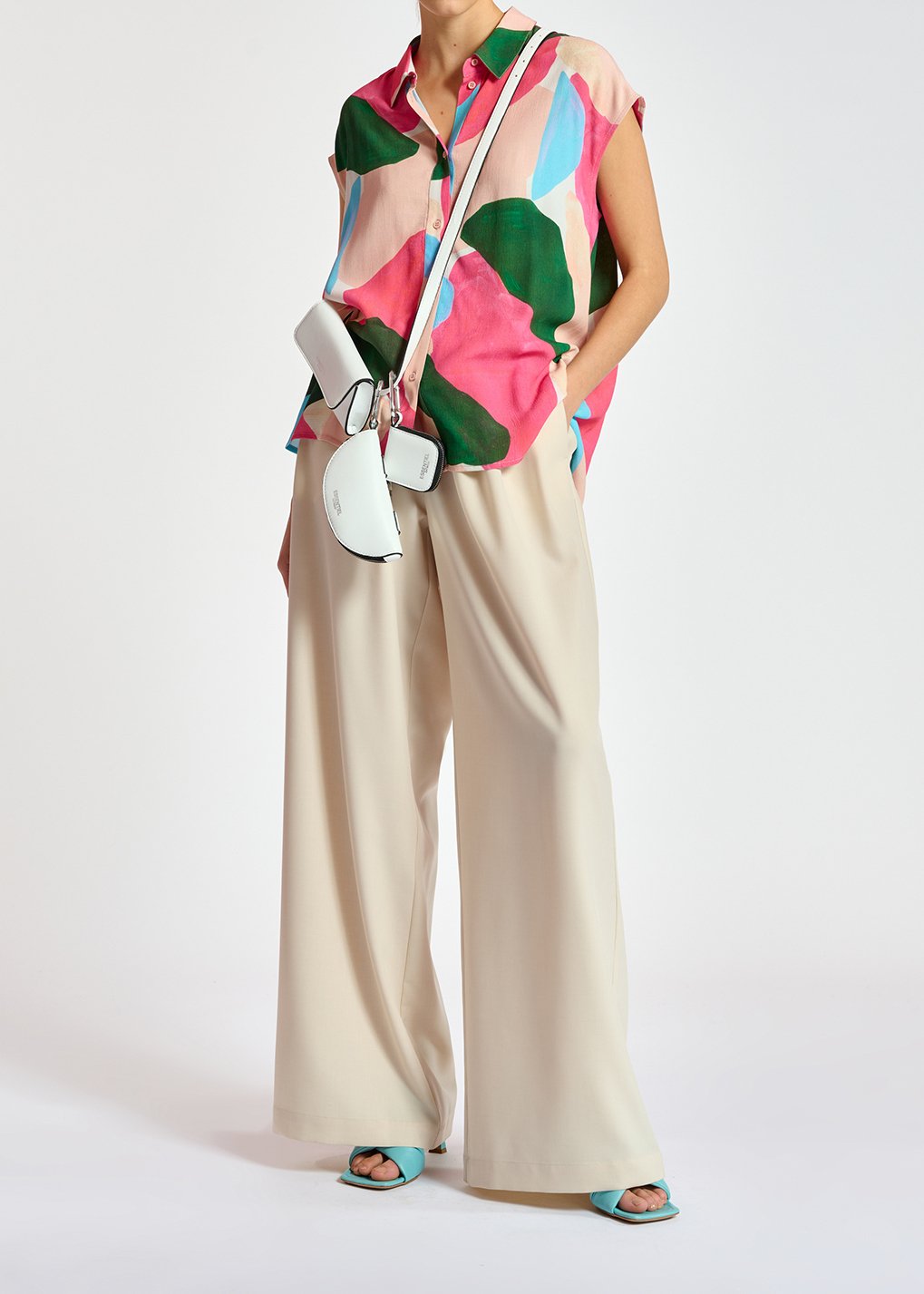 Multicolor sleeveless shirt with graphic print RE—SSENTIEL second-hand photo 6