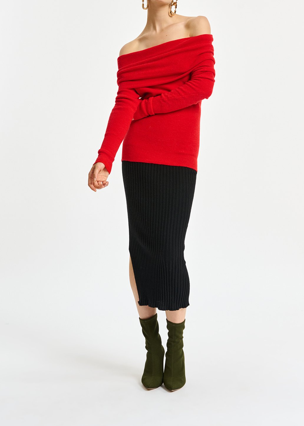 Pull en tricot rouge à  épaules nues RE—SSENTIEL seconde main photo 5