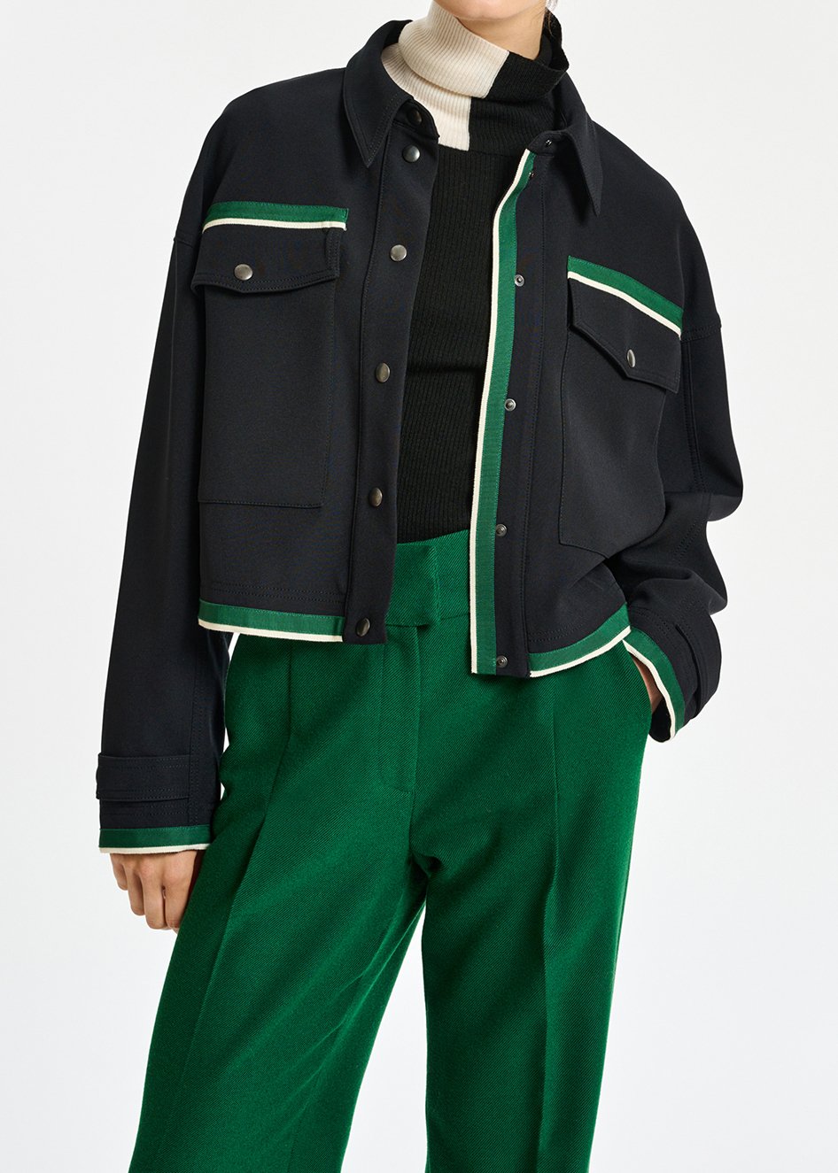 Veste noire style utilitaire RE—SSENTIEL seconde main photo 4