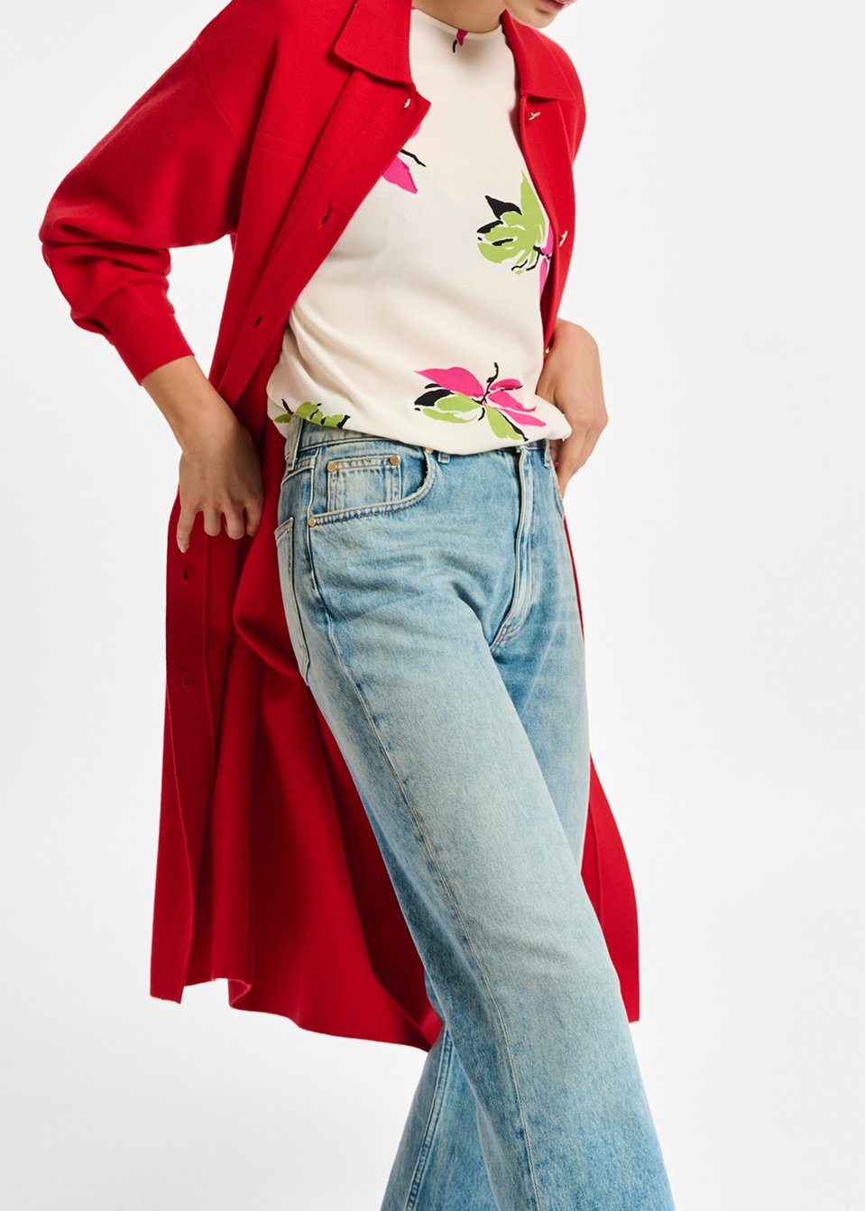 Rode gebreide cardigan met riem RE—SSENTIEL tweedehands photo 6
