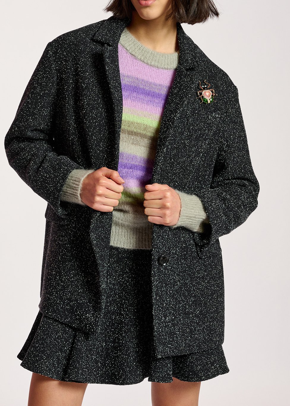 Zwarte oversized blazer in bouclé RE—SSENTIEL tweedehands photo 4