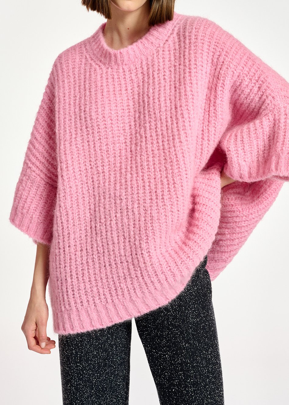 Pull boxy rose RE—SSENTIEL seconde main photo 4