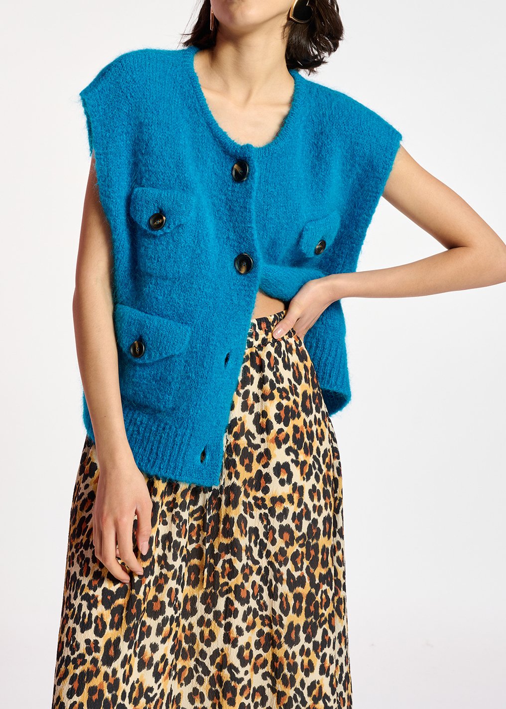 Cardigan sans manches en mohair mélangé bleu RE—SSENTIEL seconde main photo 3