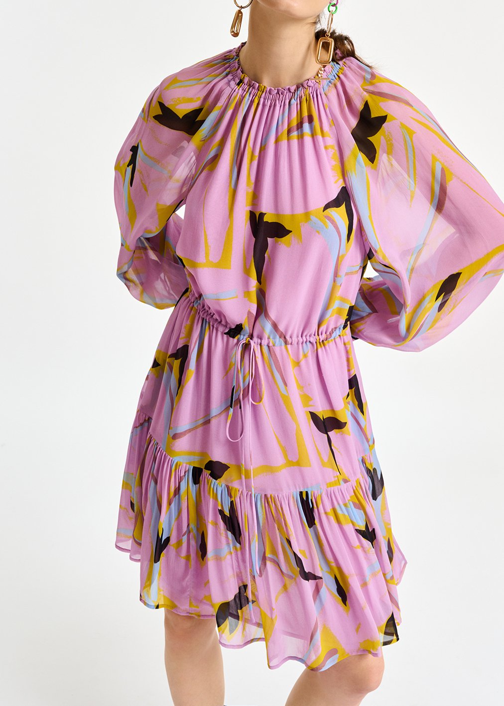 Mini-robe lilas à  imprimé abstrait et manches bouffantes RE—SSENTIEL seconde main photo 3