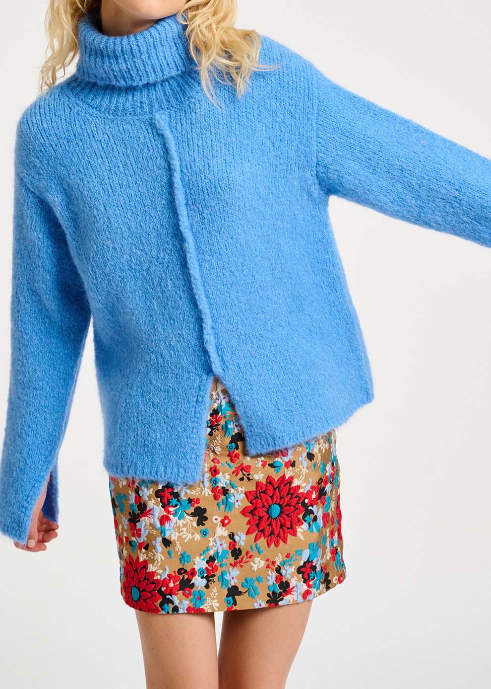 Pull à  col roulé en mohair mélangé bleu RE—SSENTIEL seconde main photo 7
