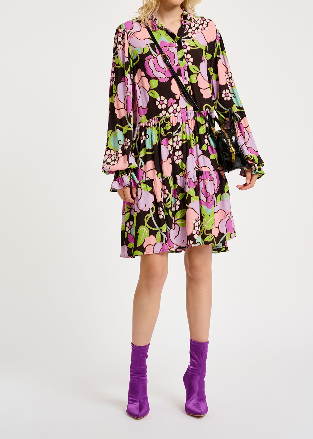 Zwarte midi-jurk met volants en bloemen RE—SSENTIEL tweedehands photo 5