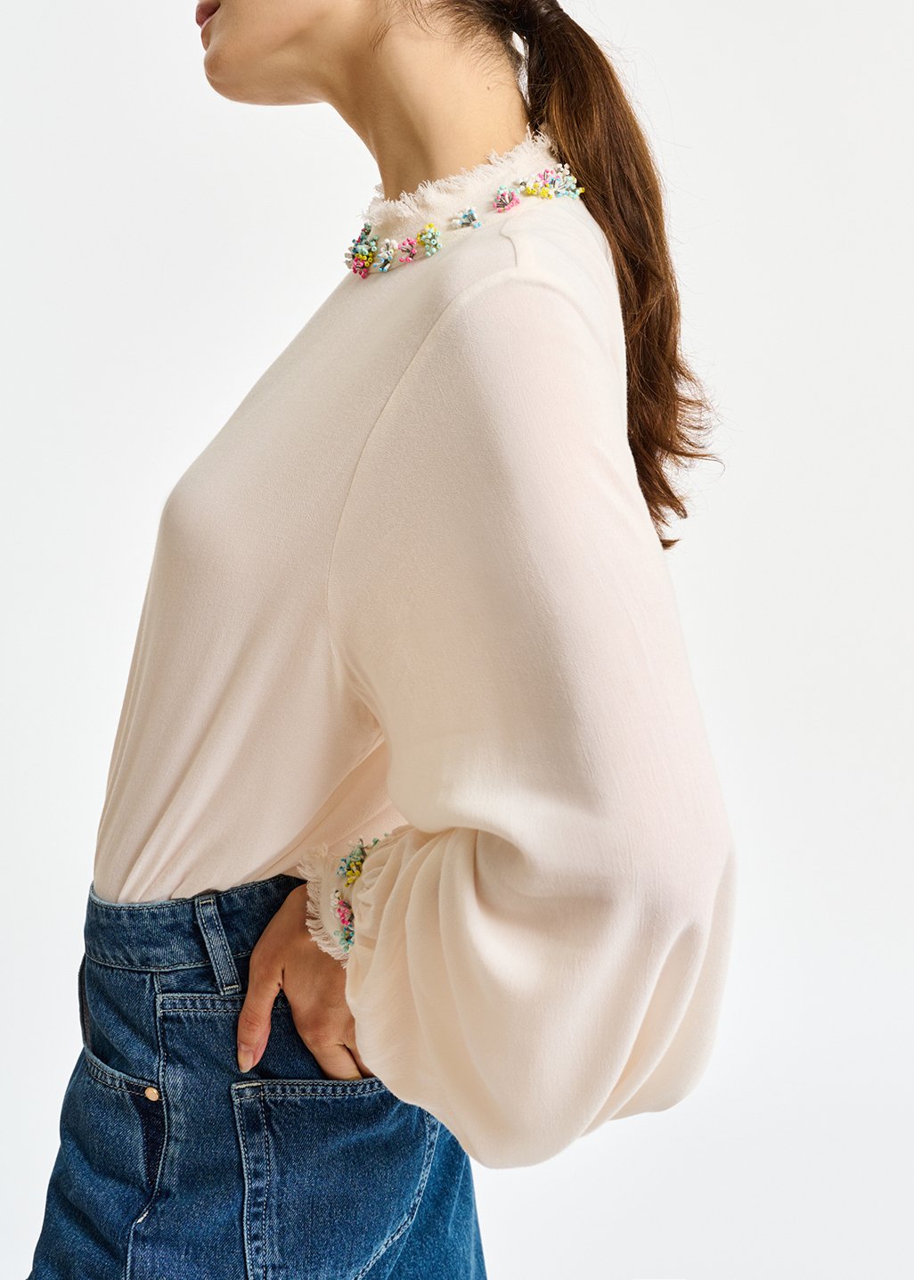 Off-white high neck top with bead embellishments RE—SSENTIEL second-hand photo 4