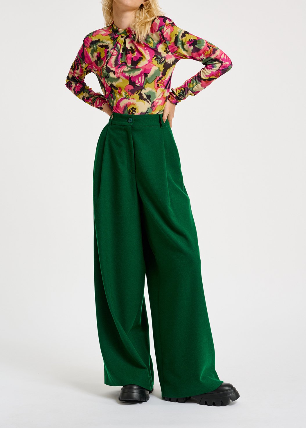Multicolor floral-print mock neck top RE—SSENTIEL second-hand photo 5