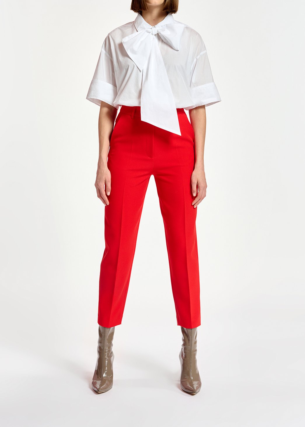 Chemise blanche avec noeud RE—SSENTIEL seconde main photo 4
