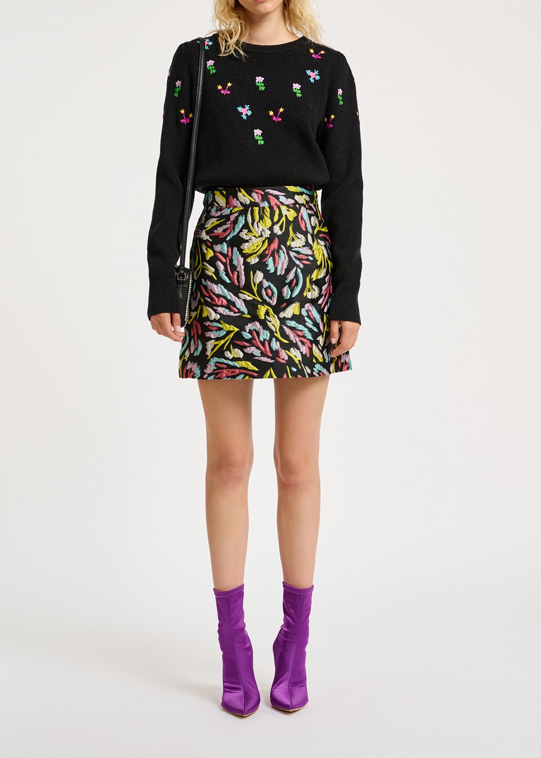 Minirok in zwart, geel en lila jacquard RE—SSENTIEL tweedehands photo 7