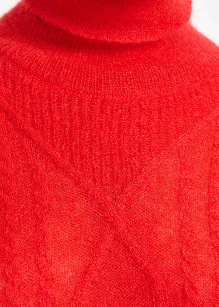 Pull à  col roulé en tricot torsadé rouge RE—SSENTIEL seconde main photo 4