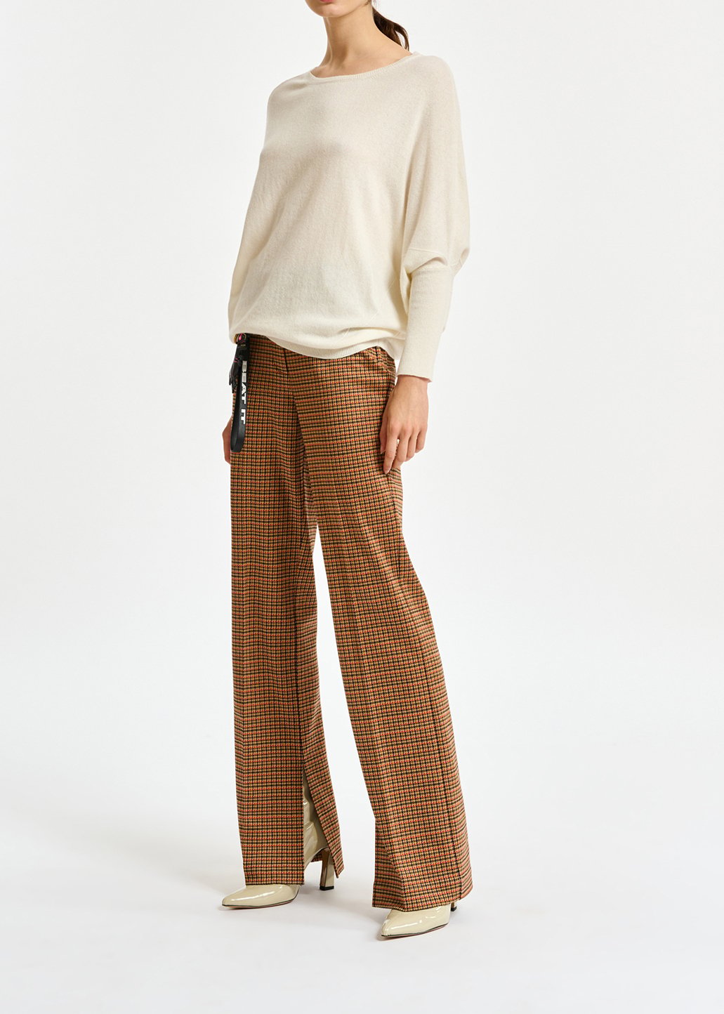 Pantalon en pied-de-poule blanc cassé et orange RE—SSENTIEL seconde main photo 3