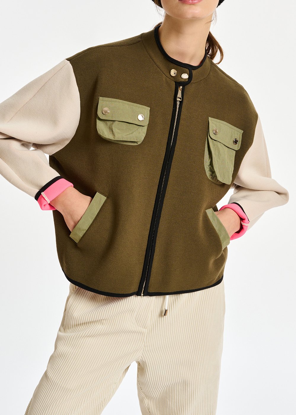 Veste utilitaire en tricot kaki et blanc cassé RE—SSENTIEL seconde main photo 3