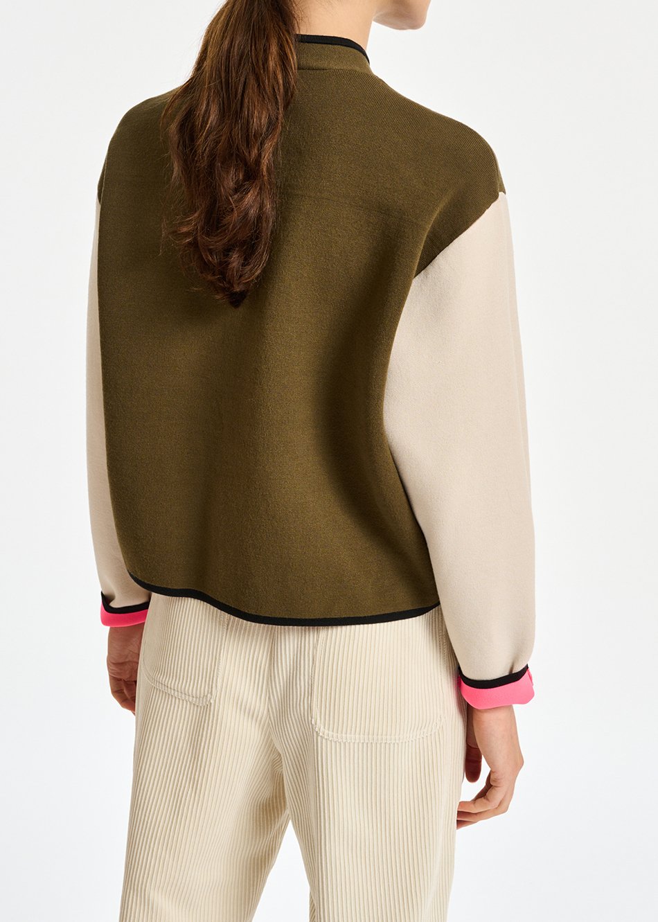 Veste utilitaire en tricot kaki et blanc cassé RE—SSENTIEL seconde main photo 4