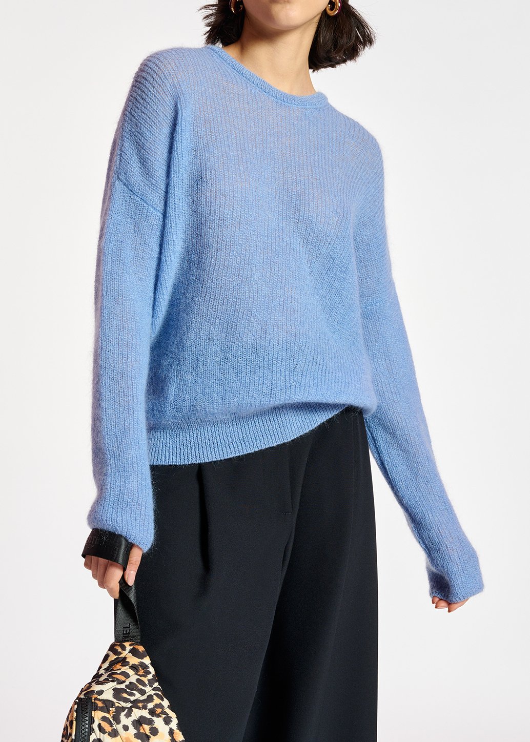 Blauwe oversized trui in mohairmix RE—SSENTIEL tweedehands photo 7