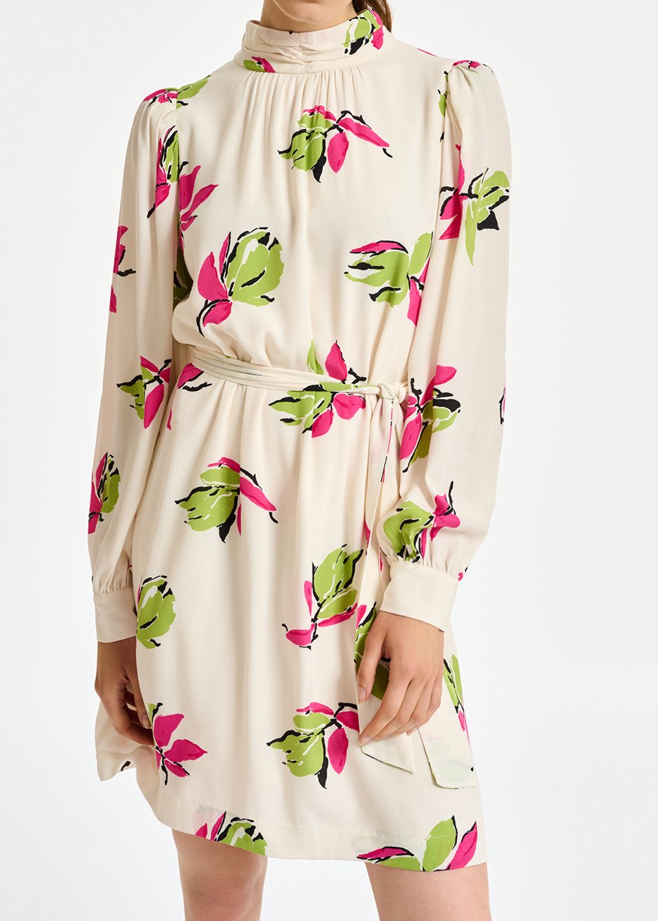 Gebroken witte mini-jurk met bloemenprint RE—SSENTIEL tweedehands photo 6