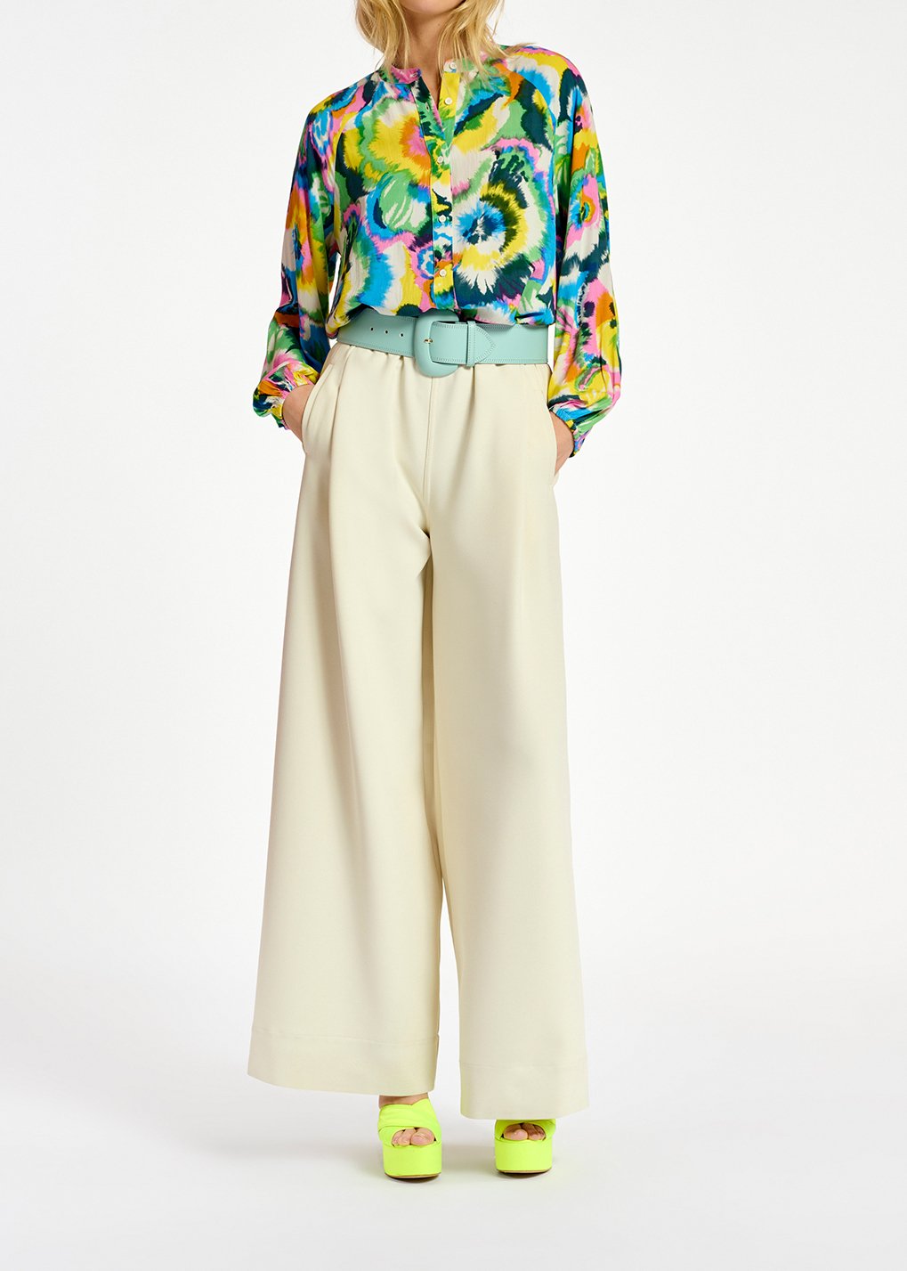 Ecru broek met brede pijpen RE—SSENTIEL tweedehands photo 4