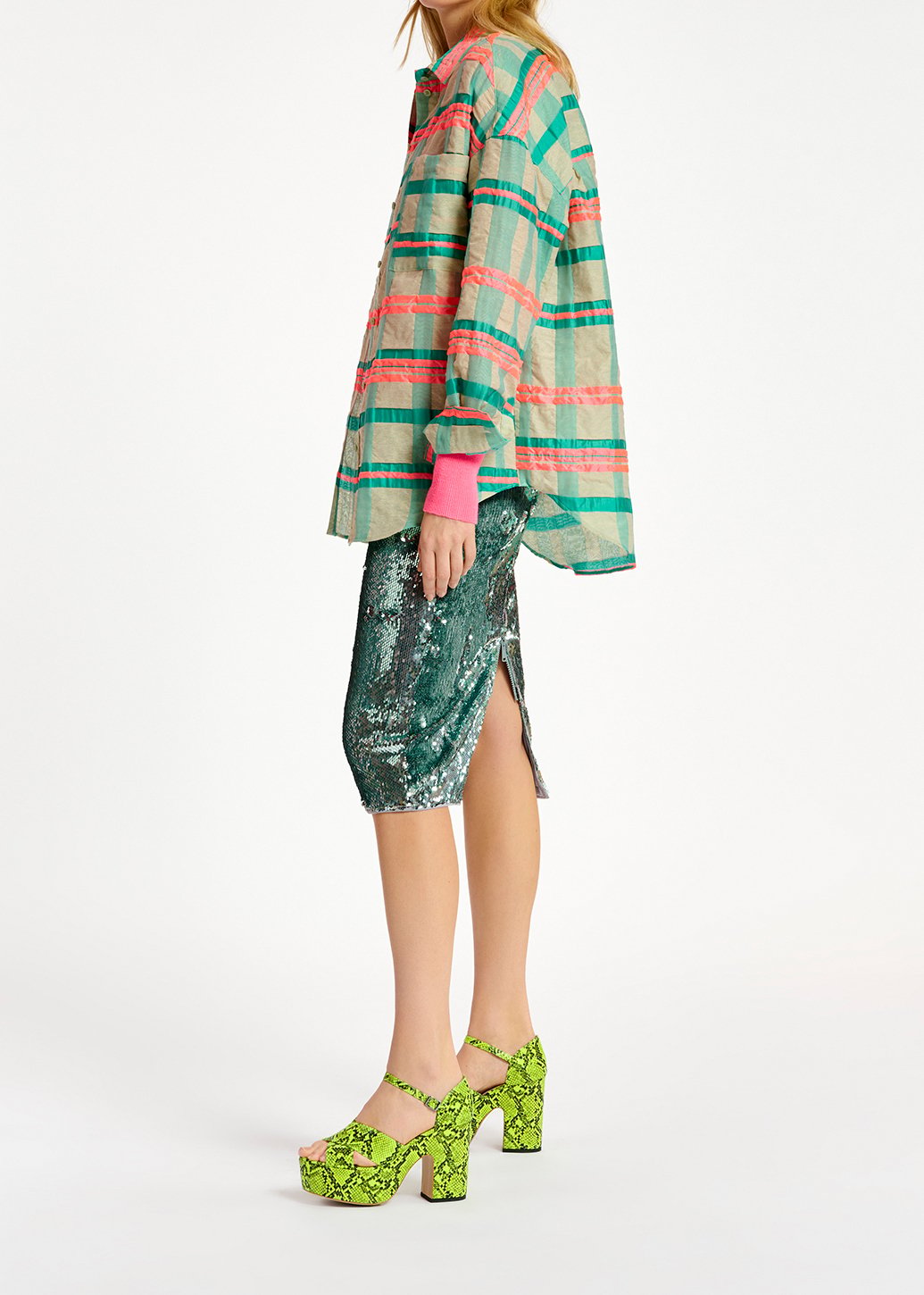 Oversized hemd met lichtblauw, turquoise en neonroze ruitjesmotief RE—SSENTIEL tweedehands photo 7