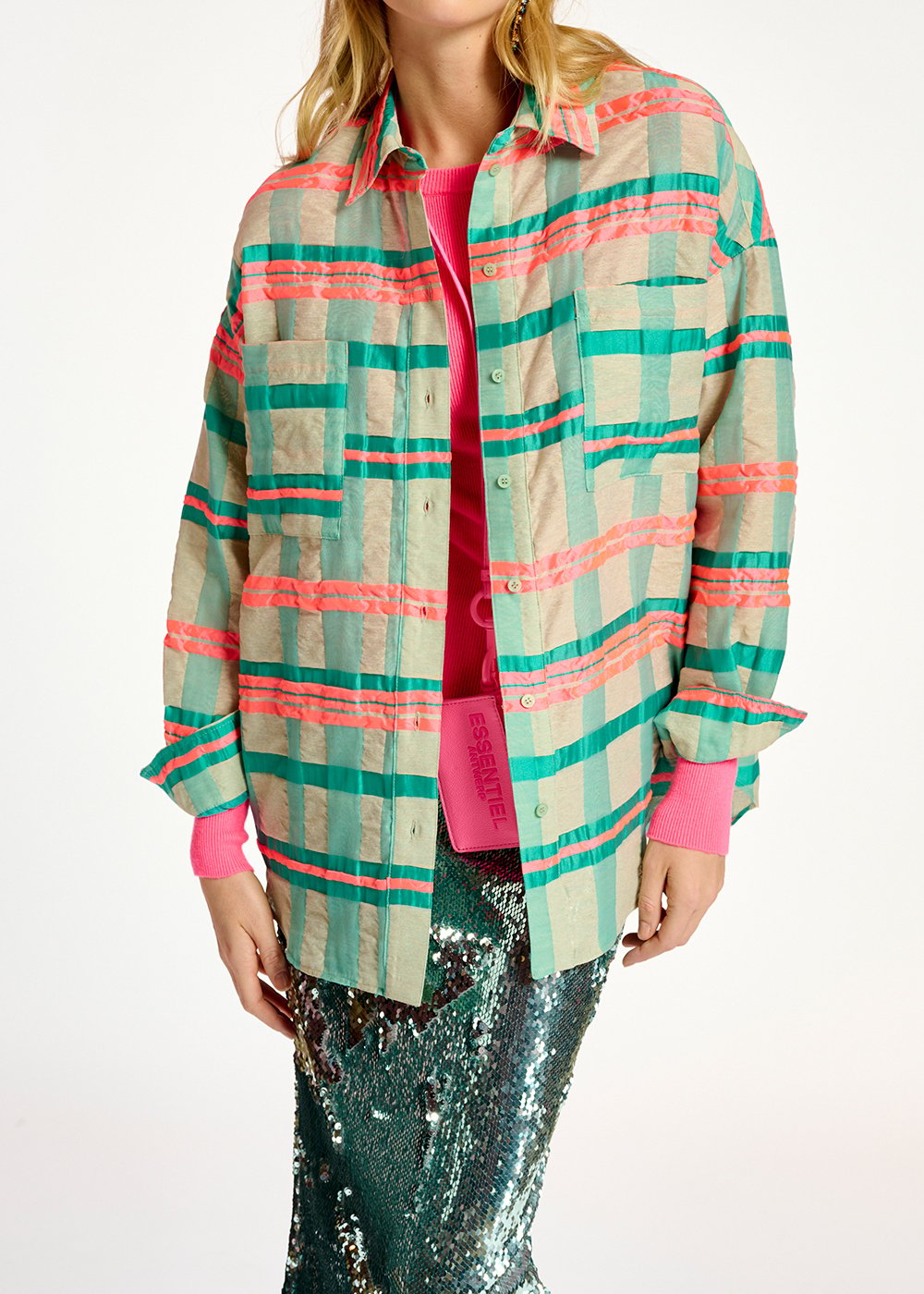 Oversized hemd met lichtblauw, turquoise en neonroze ruitjesmotief RE—SSENTIEL tweedehands photo 8