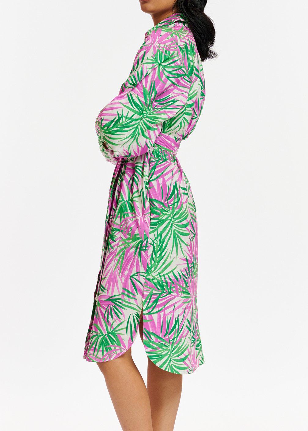 White, purple and green knee-length shirt dress with palm leaf print RE—SSENTIEL second-hand photo 4