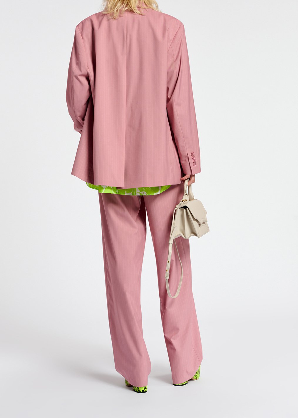 Roze oversized blazer met krijtstreepjes RE—SSENTIEL tweedehands photo 6