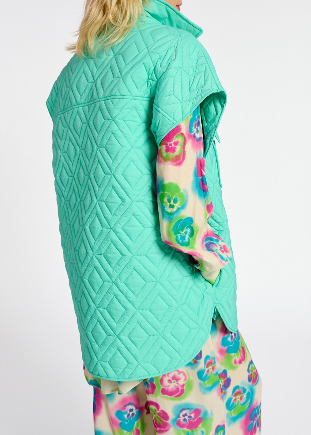 Turquoise quilted vest RE—SSENTIEL second-hand photo 6