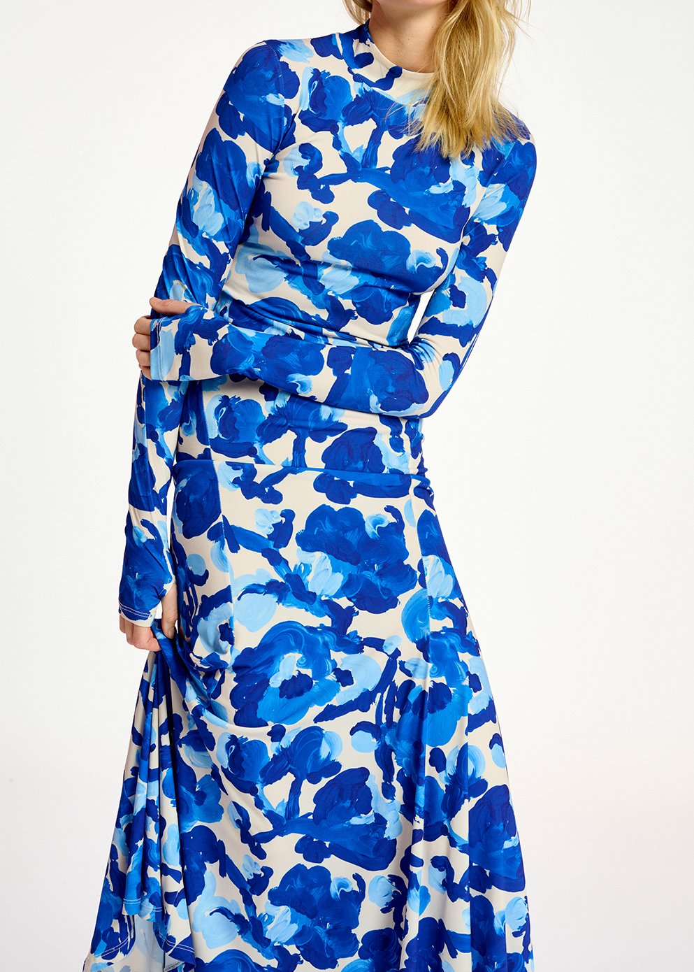 White and blue floral print stretch-jersey maxi dress RE—SSENTIEL second-hand photo 7
