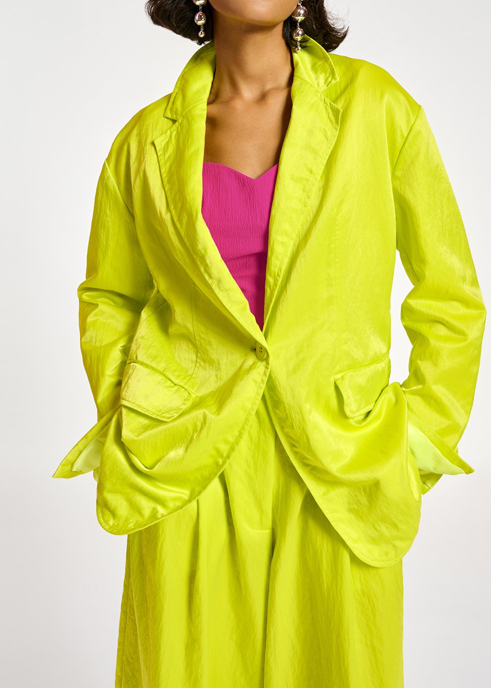 Blazer droit en satin vert citron RE—SSENTIEL seconde main photo 3