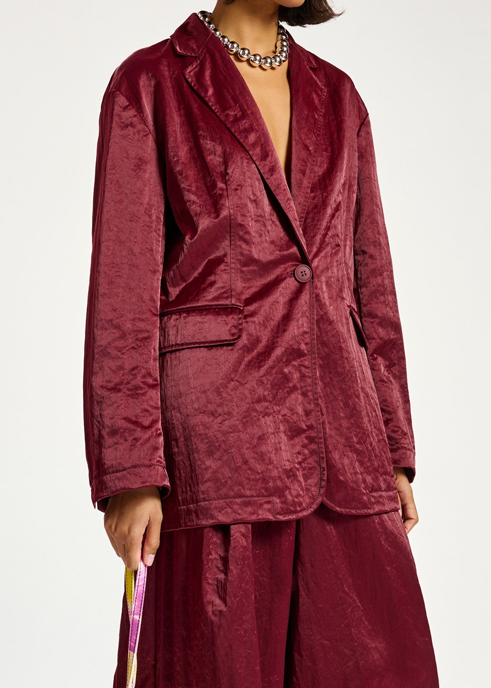 Bordeaux blazer van satijn RE—SSENTIEL tweedehands photo 4