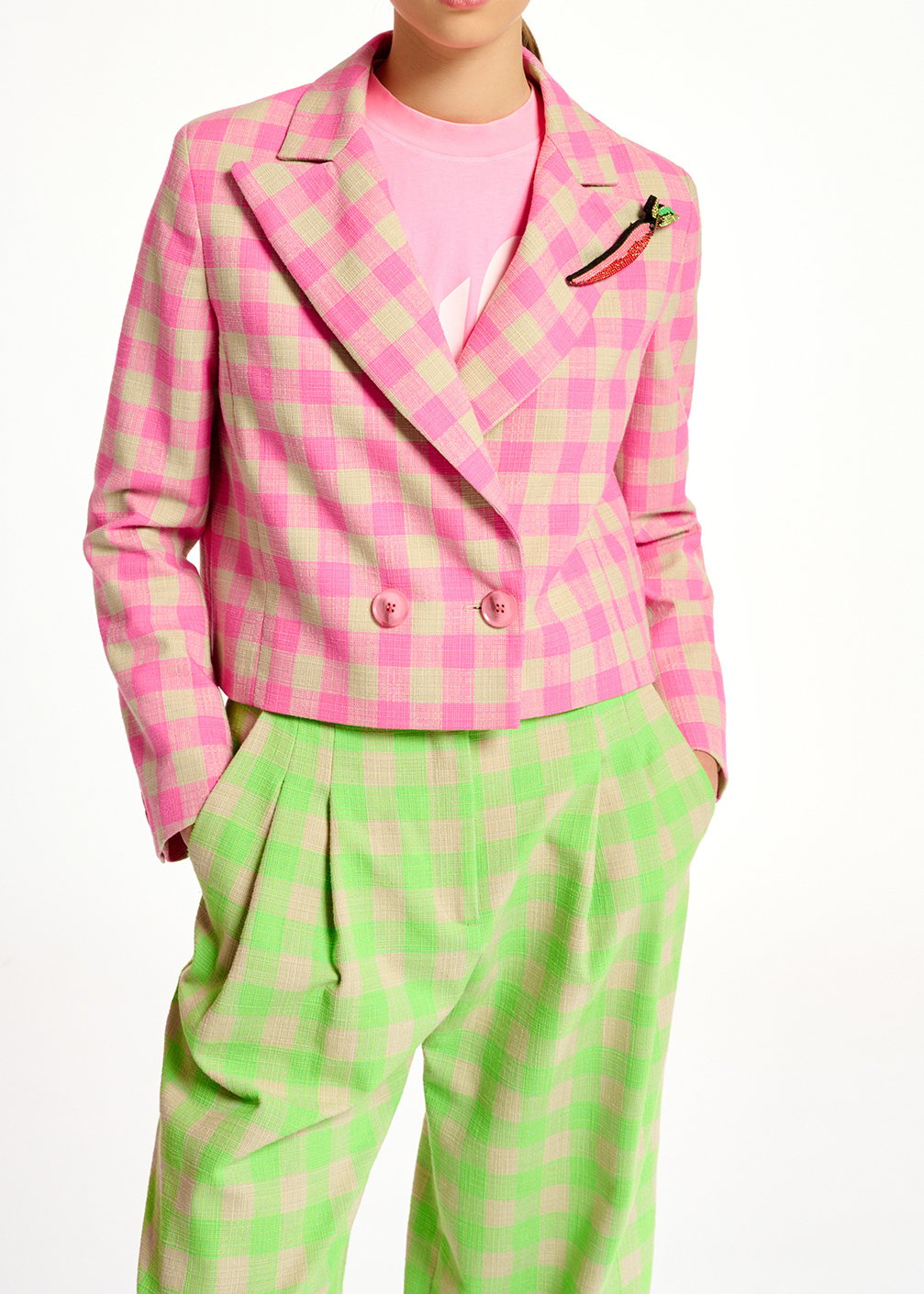 Korte roze blazer met ruitjes RE—SSENTIEL tweedehands photo 8