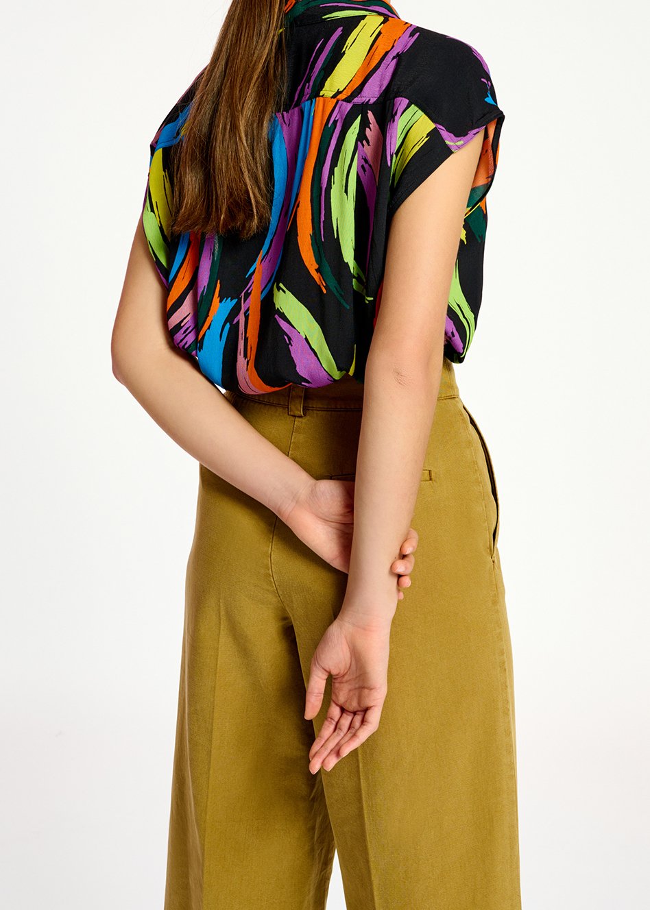 Multicolor abstract print sleeveless shirt RE—SSENTIEL second-hand photo 4