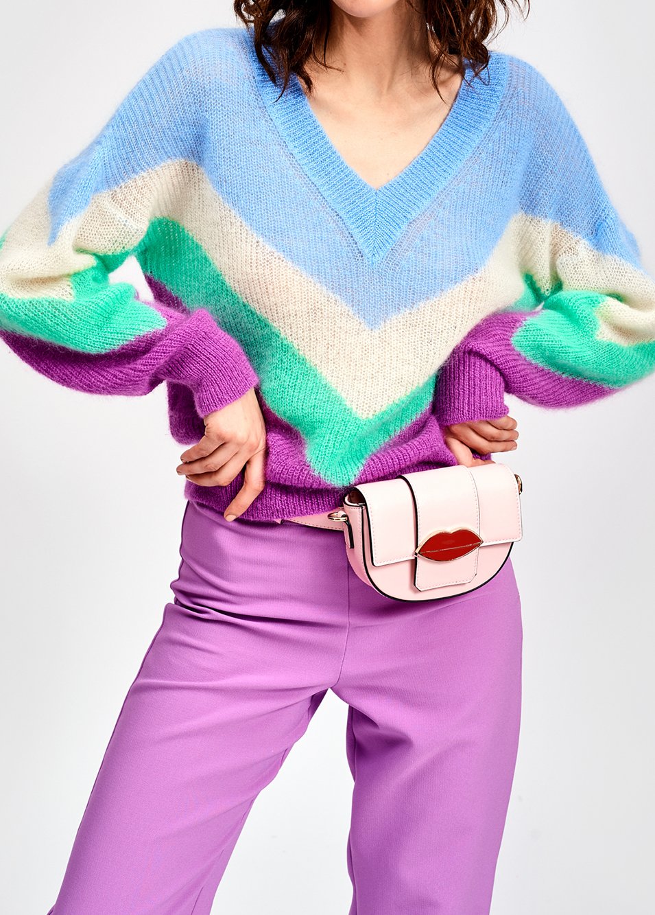 Blue, white and purple v pattern sweater RE—SSENTIEL second-hand photo 3