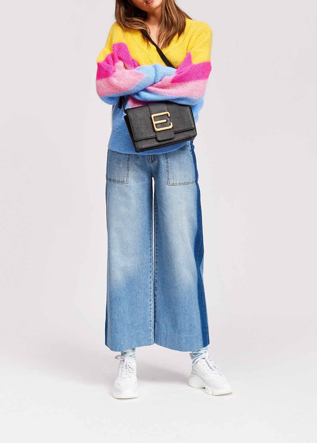 Trui met geel, roze en blauw v-motief RE—SSENTIEL tweedehands photo 6