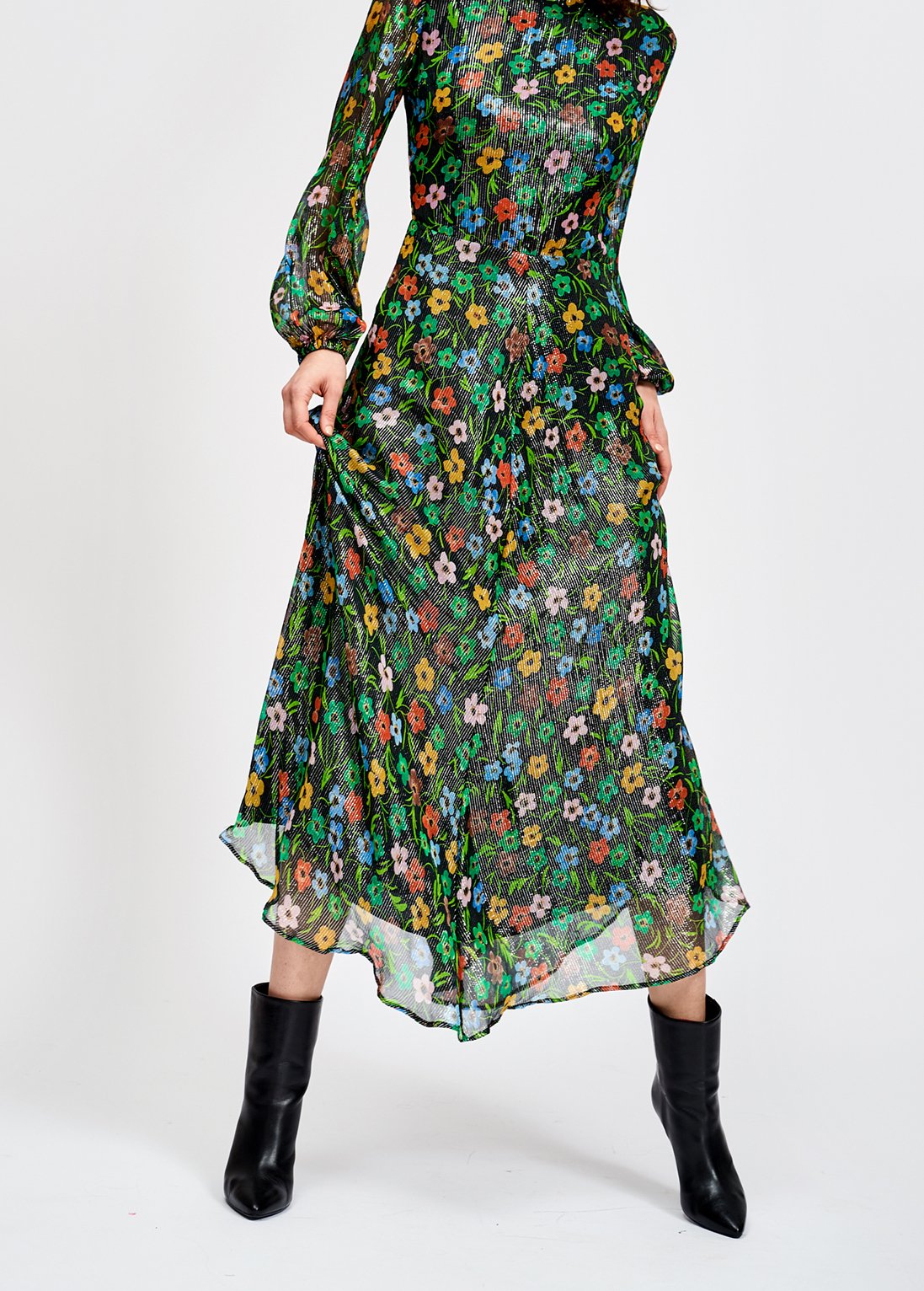 Sharkeisha robe RE—SSENTIEL seconde main photo 4