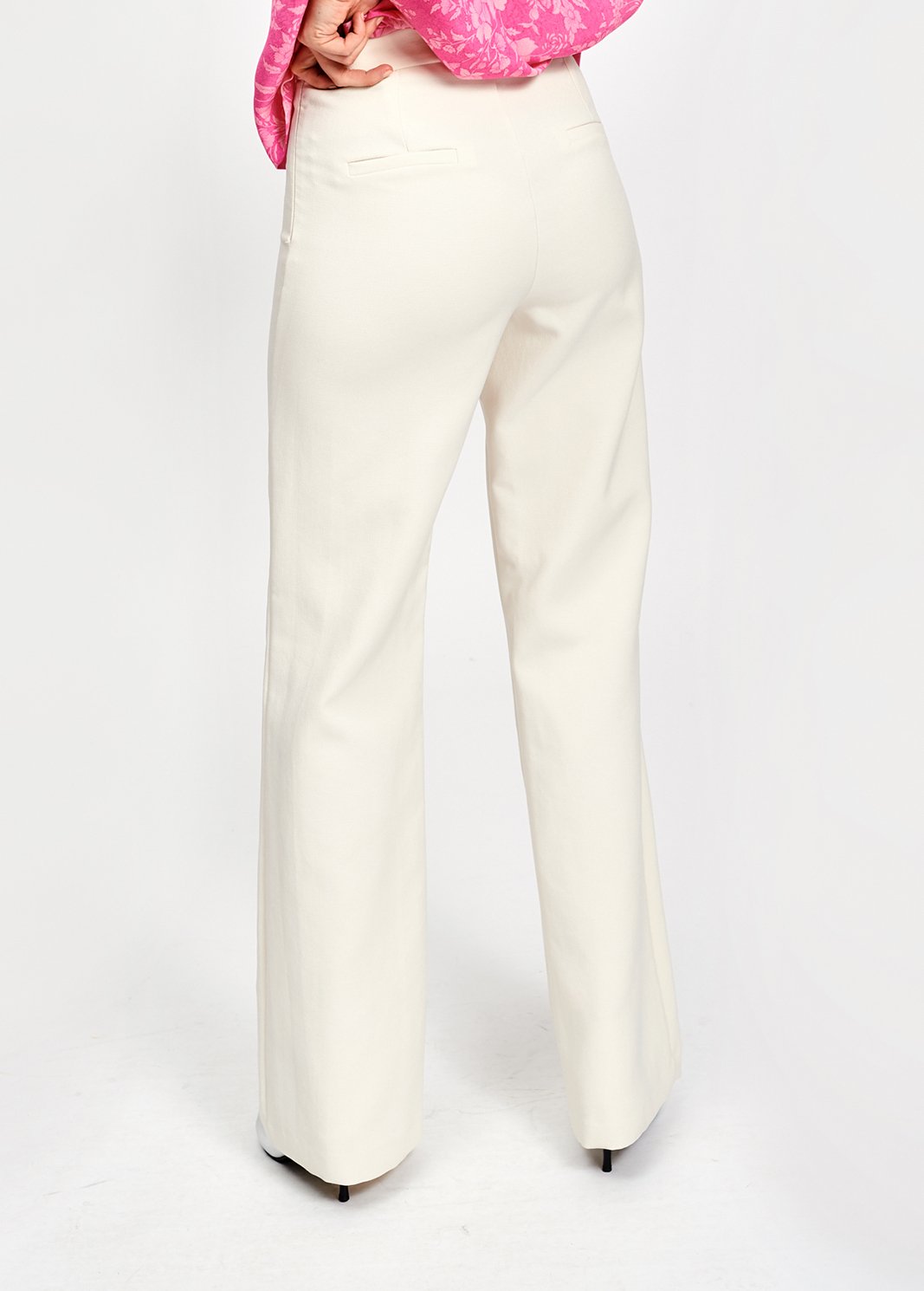 Off white classic trousers RE—SSENTIEL second-hand photo 4
