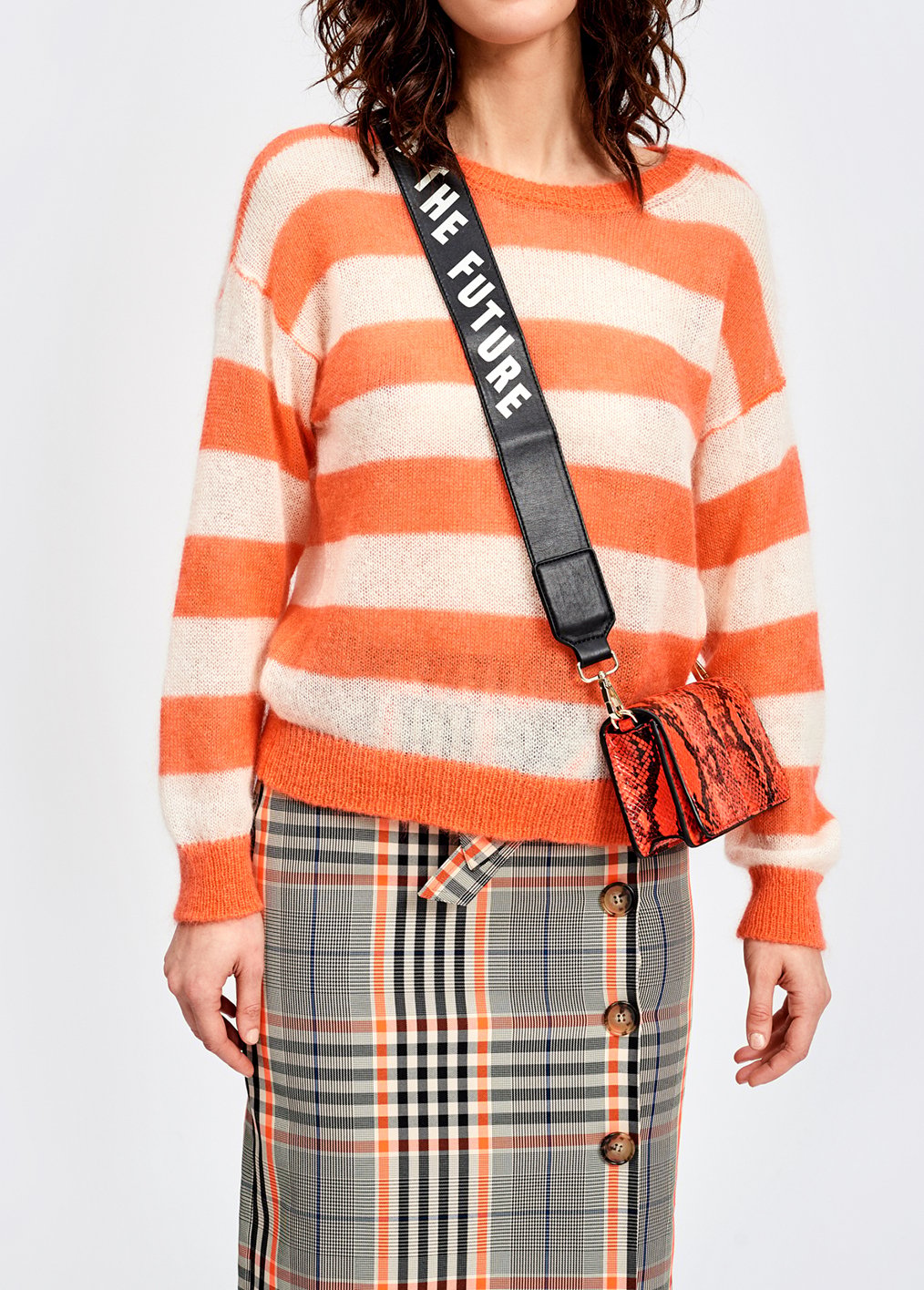 Rechte rok met zwart en oranje tartanmotief RE—SSENTIEL tweedehands photo 5