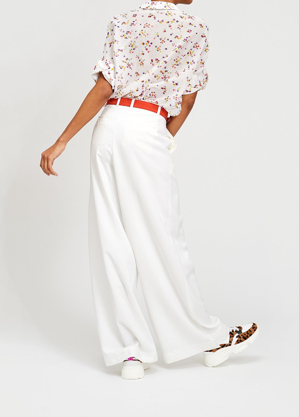 Sycamore pantalons RE—SSENTIEL seconde main photo 4