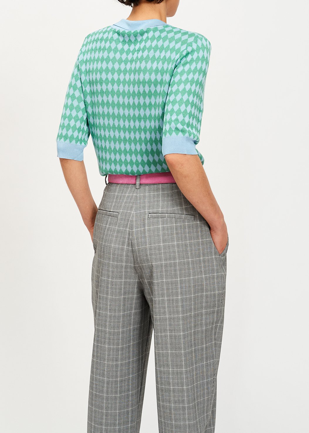 Grijze geruite broek met smal toelopende pijpen RE—SSENTIEL tweedehands photo 6