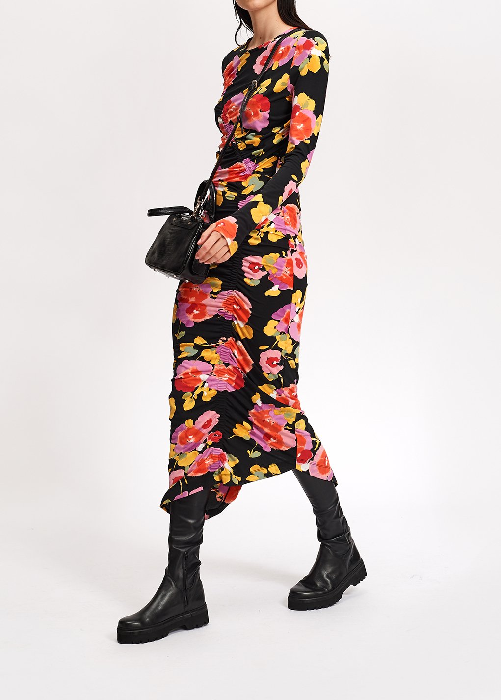 Zwarte midi-jurk met bloemenprint RE—SSENTIEL tweedehands photo 3