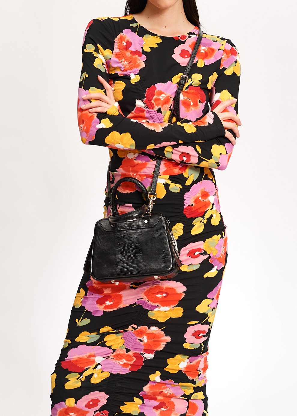 Zwarte midi-jurk met bloemenprint RE—SSENTIEL tweedehands photo 6